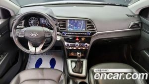 Hyundai AVANTE 1.6 2020 года из Южной Кореи