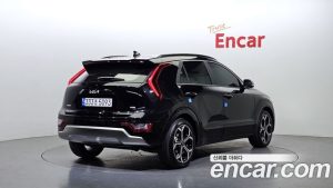 Kia Niro Prestige 2024 года из Южной Кореи