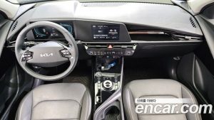 Kia Niro Prestige 2024 года из Южной Кореи