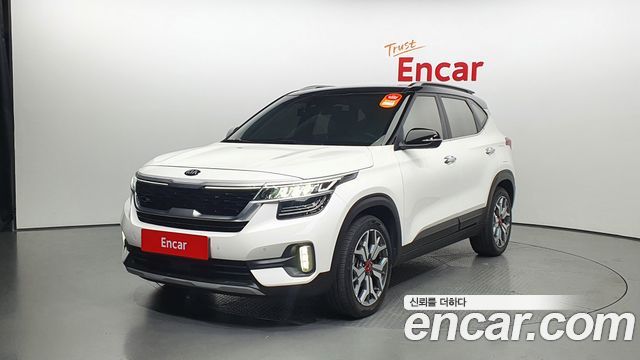 Kia Seltos Дизель 1.6 2WD 2021 года из Кореи