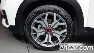 Kia Seltos Дизель 1.6 2WD 2021 года из Южной Кореи