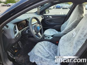 BMW 1-Series 120i M Sport 2023 года из Южной Кореи