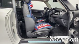 Mini Cooper HIGH 2020 года из Южной Кореи
