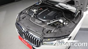 BMW 7-Series 740Li xDrive M Sport 2021 года из Южной Кореи