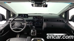 Hyundai Staria Wagon 5인승 2023 года из Южной Кореи