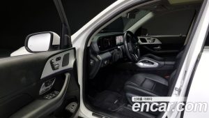 Mercedes-Benz GLE-Class GLE300d 4MATIC 2020 года из Южной Кореи