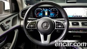 Mercedes-Benz GLE-Class GLE300d 4MATIC 2020 года из Южной Кореи
