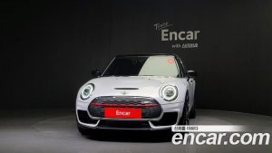Mini Clubman JCW 2021 года из Южной Кореи