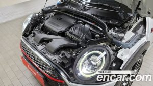 Mini Clubman JCW 2021 года из Южной Кореи