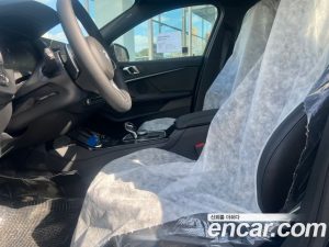 BMW 1-Series 120i M Sport 2023 года из Южной Кореи
