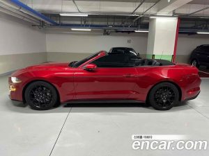 Ford Mustang Cabriolet 2020 года из Южной Кореи