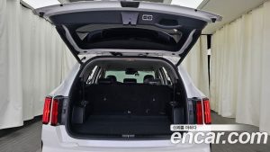 Kia Sorento Дизель 2.2 2WD 2021 года из Южной Кореи