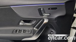 Mercedes-Benz A-Class A220 SEDAN 2021 года из Южной Кореи