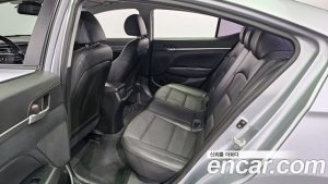 Hyundai AVANTE 1.6 2020 года из Южной Кореи