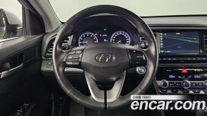 Hyundai AVANTE 1.6 2020 года из Южной Кореи