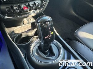 Mini Clubman DEFAULT 2021 года из Южной Кореи