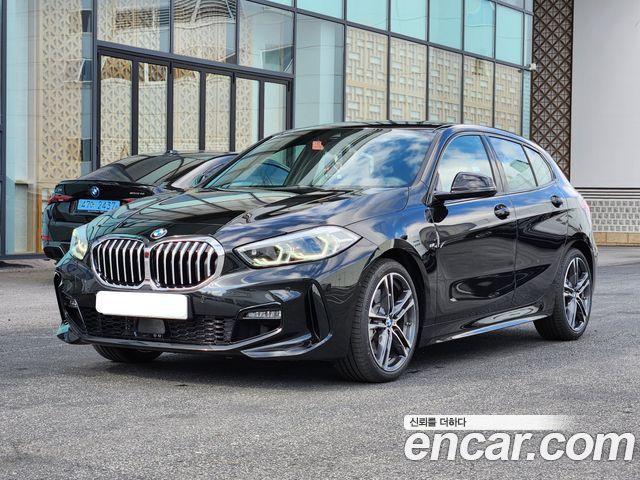 BMW 1-Series 120i M Sport 2023 года из Кореи