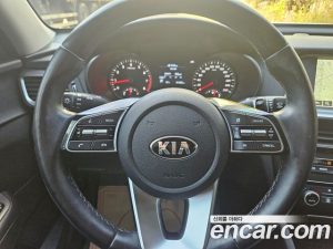 Kia K5 2.0 2020 года из Южной Кореи