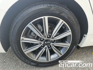 Kia K5 2.0 2020 года из Южной Кореи