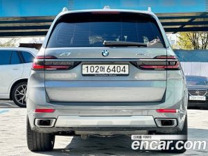 BMW X7 xDrive 40d Design Pure Excellence 6인승 2023 года из Южной Кореи