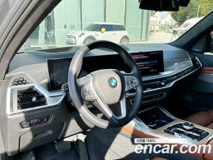 BMW X7 xDrive 40d Design Pure Excellence 6인승 2023 года из Южной Кореи