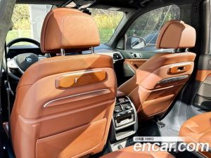 BMW X7 xDrive 40d Design Pure Excellence 6인승 2023 года из Южной Кореи