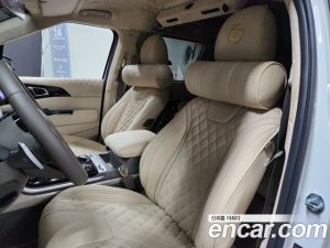 Kia Carnival Бензин 9-Seater HI-Limousine (Special Hi-End Version) 2023 года из Южной Кореи