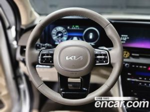 Kia Carnival Бензин 9-Seater HI-Limousine (Special Hi-End Version) 2023 года из Южной Кореи