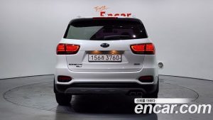 Kia Sorento Дизель 2.0 2WD 2020 года из Южной Кореи