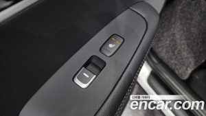 Kia Sorento Дизель 2.0 2WD 2020 года из Южной Кореи