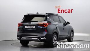 Kia Seltos Дизель 1.6 2WD 2020 года из Южной Кореи