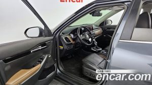 Kia Seltos Дизель 1.6 2WD 2020 года из Южной Кореи