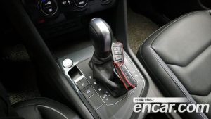 Volkswagen Tiguan 2.0 TDI Premium 2020 года из Южной Кореи