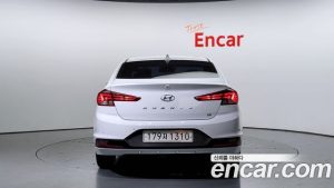 Hyundai AVANTE 1.6 2020 года из Южной Кореи