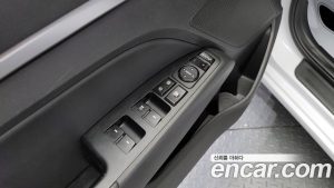 Hyundai AVANTE 1.6 2020 года из Южной Кореи