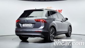 Volkswagen Tiguan 2.0 TDI Prestige 2020 года из Южной Кореи