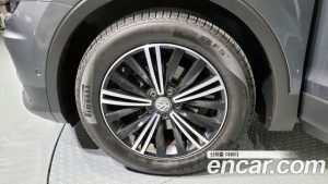 Volkswagen Tiguan 2.0 TDI Prestige 2020 года из Южной Кореи