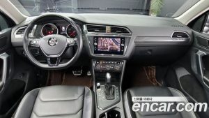 Volkswagen Tiguan 2.0 TDI Prestige 2020 года из Южной Кореи