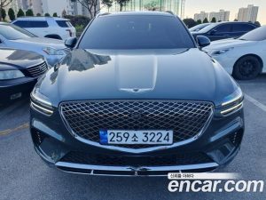Genesis GV70 2.5T Бензин AWD 2023 года из Южной Кореи