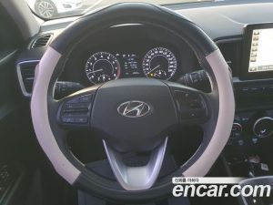 Hyundai Venue 1.6 Modern 2020 года из Южной Кореи