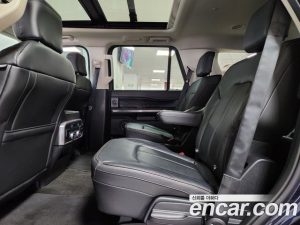 Ford Expedition платина 4WD 2021 года из Южной Кореи