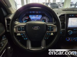 Ford Expedition платина 4WD 2021 года из Южной Кореи