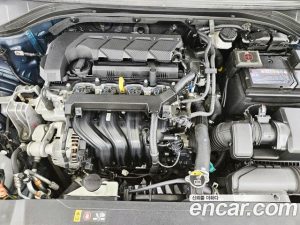 Hyundai AVANTE 1.6 2020 года из Южной Кореи