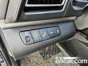 Hyundai AVANTE 1.6 2020 года из Южной Кореи
