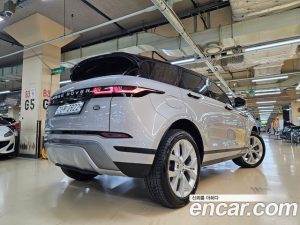 Land Rover Range Rover Evoque D180 SE 2020 года из Южной Кореи