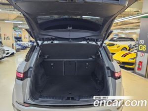 Land Rover Range Rover Evoque D180 SE 2020 года из Южной Кореи