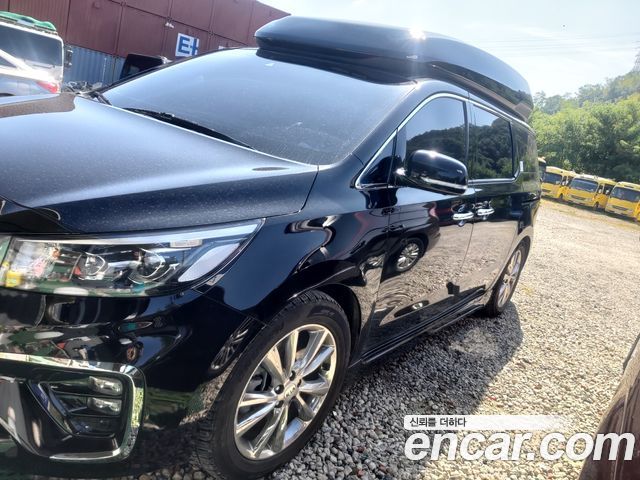 Kia Carnival 9-Seater HI-Limousine 2020 года из Кореи