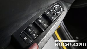 Kia Seltos Бензин 1.6 Turbo 2WD 2020 года из Южной Кореи