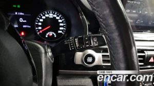 Kia Seltos Бензин 1.6 Turbo 2WD 2020 года из Южной Кореи