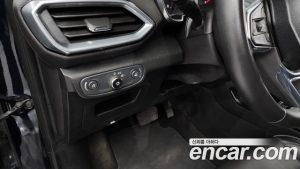 ChevroletGMDaewoo Trailblazer 1.3 Turbo 2WD 2021 года из Южной Кореи